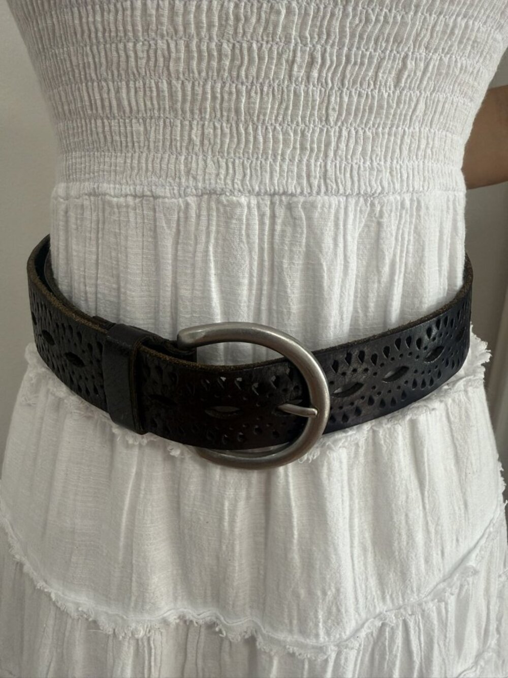Lucky Brand Black Leather Perforated Cutout Belt Large Silver D Buckle Size S
